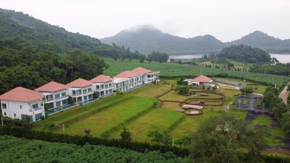 Hotel Viva Montane Ban Nong Chap Tao Exterior foto