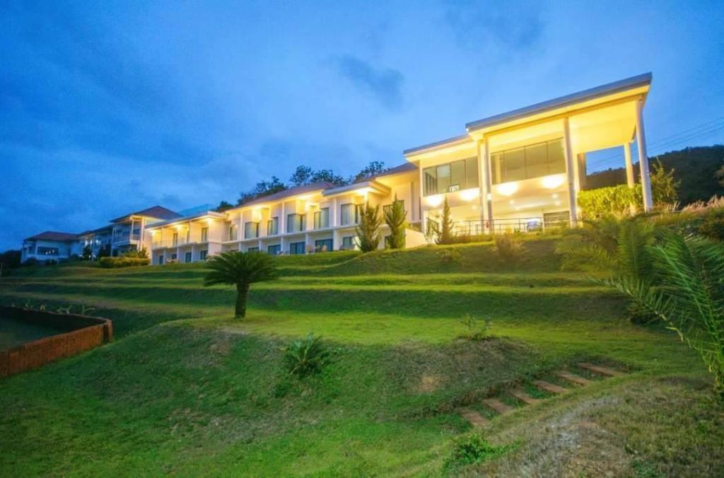Hotel Viva Montane Ban Nong Chap Tao Exterior foto